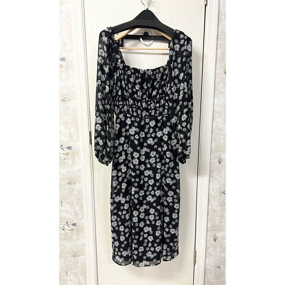 Leyden Dress